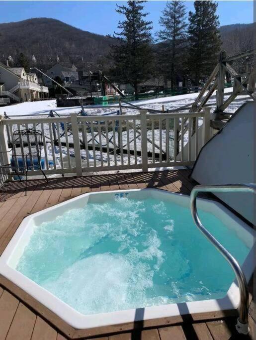 Gorgeous New Zen Suite Sleeps 4-Ski On Off Jiminy Hancock Kültér fotó